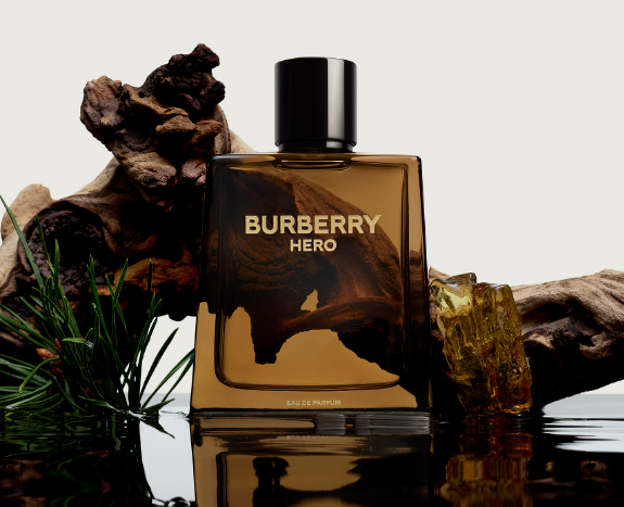 Burberry Hero for Men 2-Piece Gift Set – Eau de Parfum Spray + Travel Pen | Bold, Woody, Long-Lasting Scent