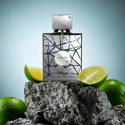 Armaf™ Club de Nuit Sillage Parfum 105ml – Fresh, Long-Lasting Unisex Fragrance with Floral-Woody Notes, Ideal for Day & Evening Elegance