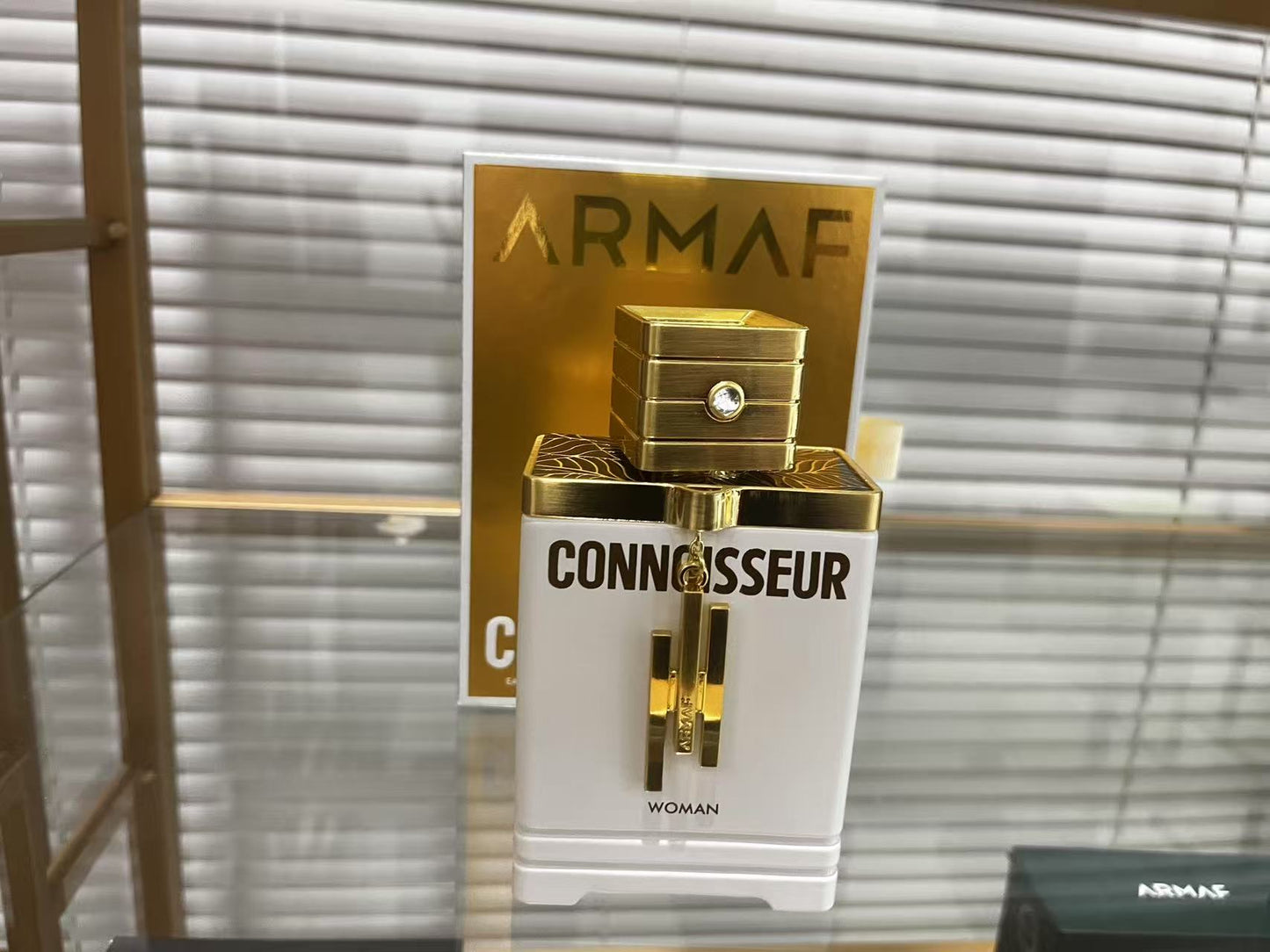 Armaf Connoisseur Women Eau de Parfum 100ml / 3.4 Oz – Sophisticated & Long-Lasting Floral Scent for Women | Ideal for Daytime Grace or Evening Elegance