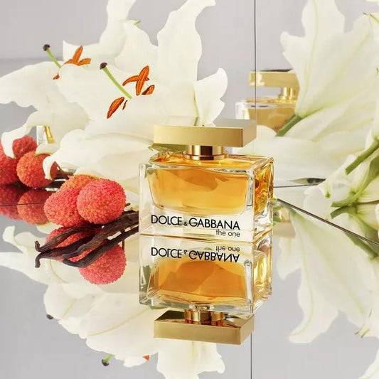 Dolce & Gabbana The One Eau de Parfum for Women – A Glamorous Oriental Floral Scent(2.5 Oz)